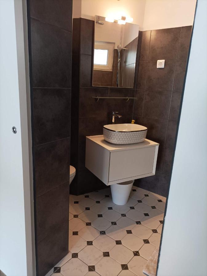 Apartment Seventh Continent Sibenik Bagian luar foto