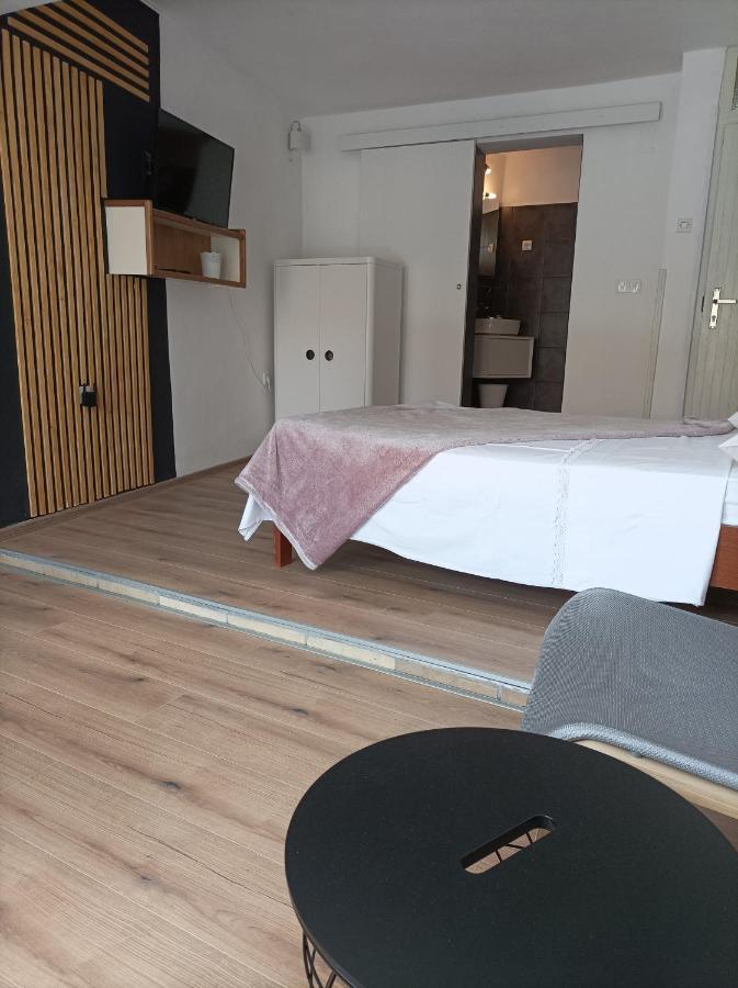 Apartment Seventh Continent Sibenik Bagian luar foto