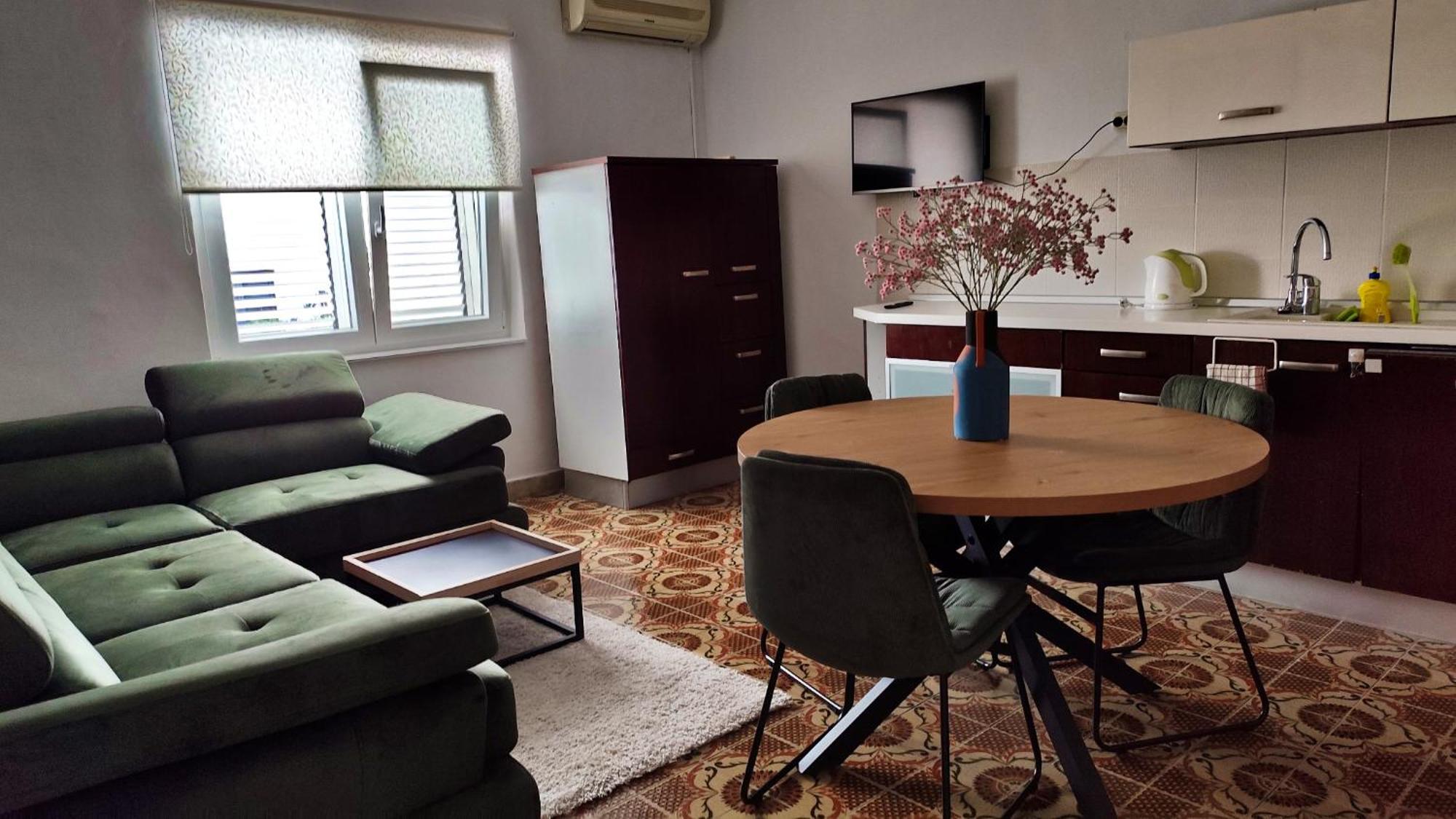 Apartment Seventh Continent Sibenik Bagian luar foto